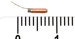 Kernmateriaal voor microspoelen: Amorf, nanokristallijn of neodymium?