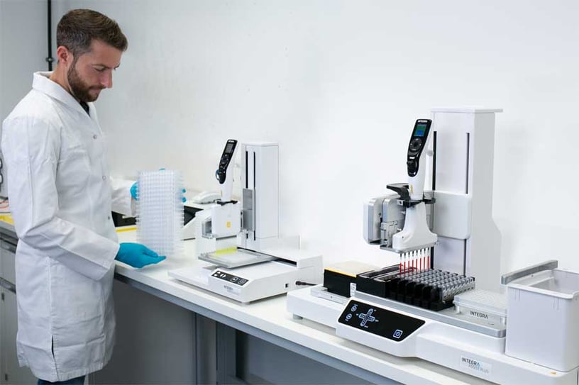 INTEGRA Biosciences is een goed voorbeeld van een laboratoriumtechnologiebedrijf dat klantspecifieke spoelen én printplaatassemblage bij KUK inkoopt. Zo kreeg INTEGRA recentelijk waardevolle ondersteuning bij de productie van spoelen voor een geavanceerd laboratoriumapparaat voor het pipetteren.